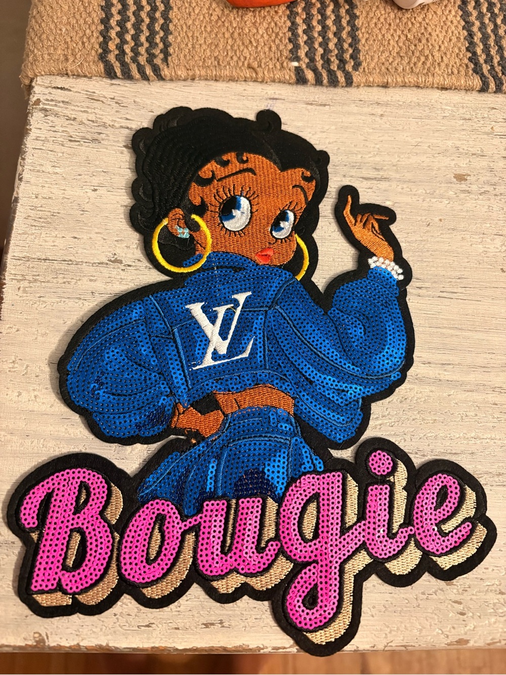 Iron on patch only - Picture 2 of 2